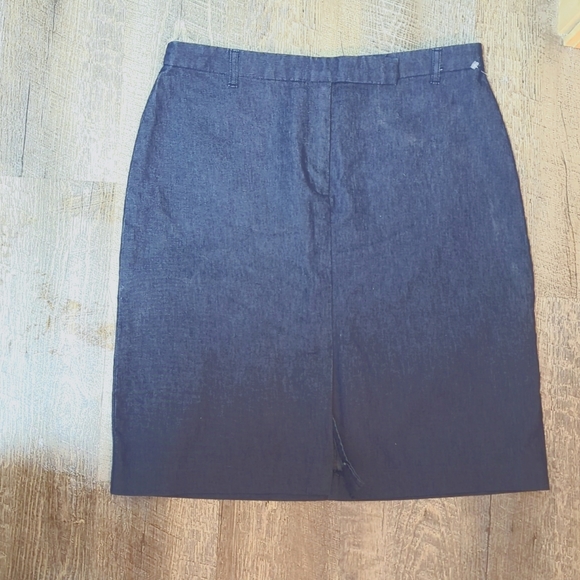 Denim pencil skirt - Picture 1 of 6